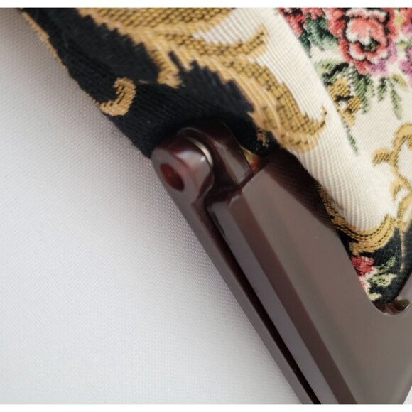 Vintage Floral Tapestry Hinged Clutch Purse Handbag Lucite Kiss Lock Hong Kong - Picture 4 of 8